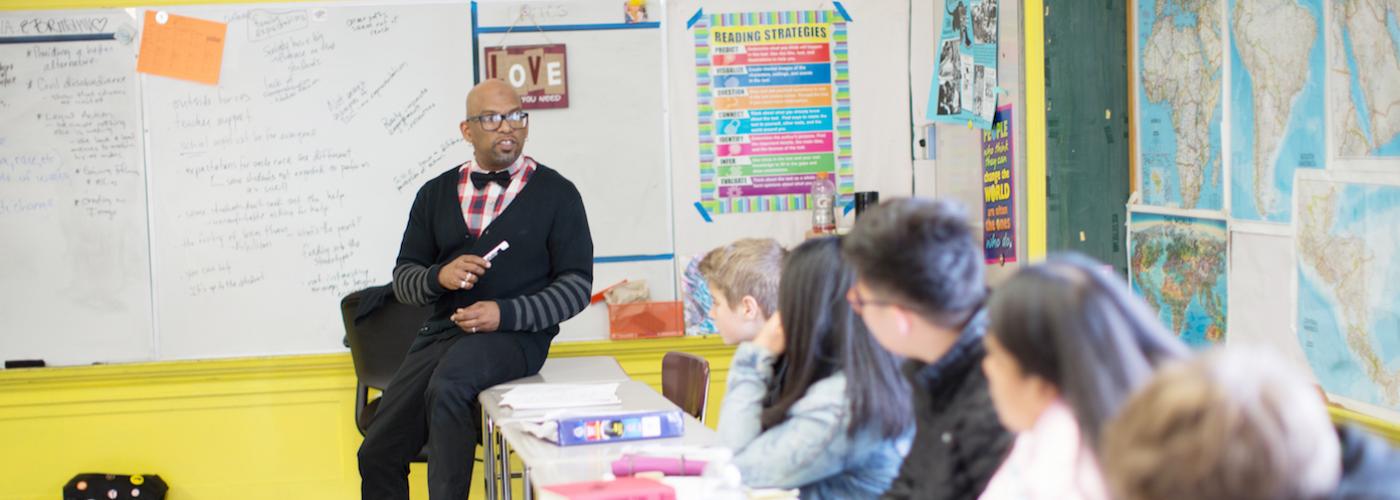 gateway teacher in classroom